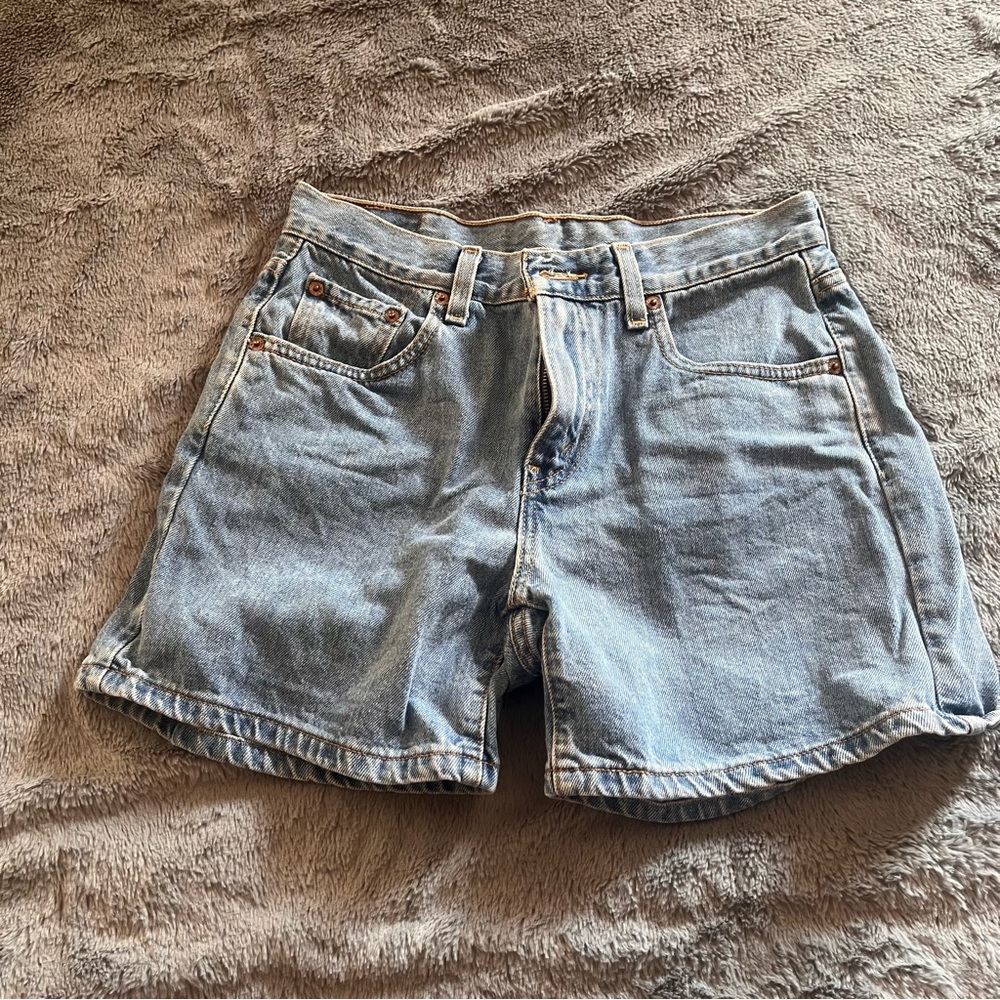 Levi Shorts Vintage Size 8
